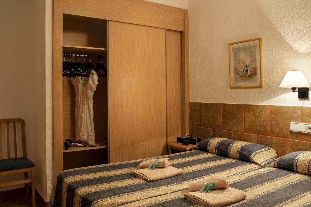 Opcion Roulette De Paya Hotels 에스푸홀스 객실 사진